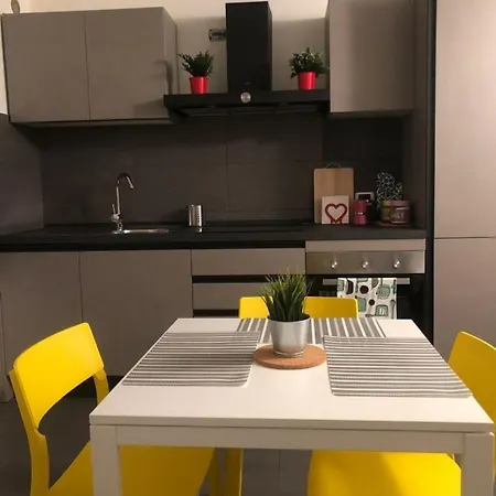 Amendola Howme Μπάρι