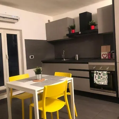 Amendola Howme Apartment *